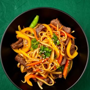 Удон с говядиной